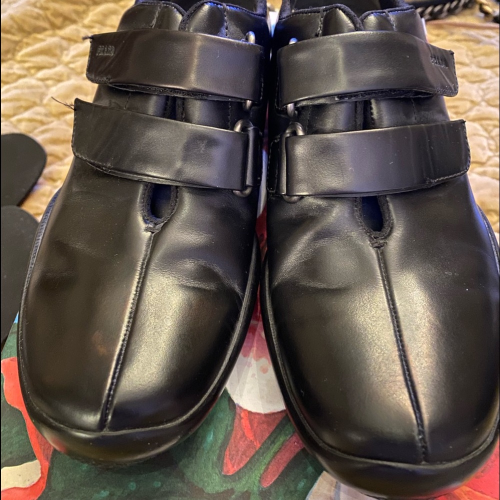 AUTHENTIC LIKE NEW PRADA LEATHER SHOES. BLACK 36